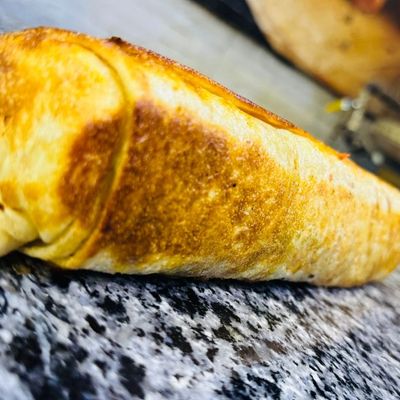بطاطس على الرومي ساندويش