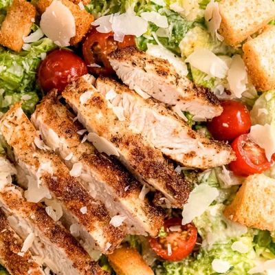 Chicken With Caeser sauce Salad
