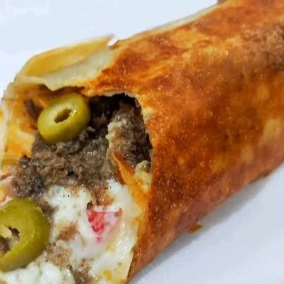 Minced meat roll pie