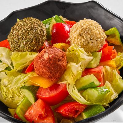 سلطة الفصول الأربعة