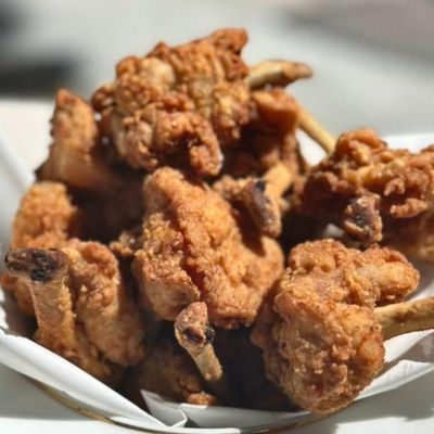 Charlie's Wings