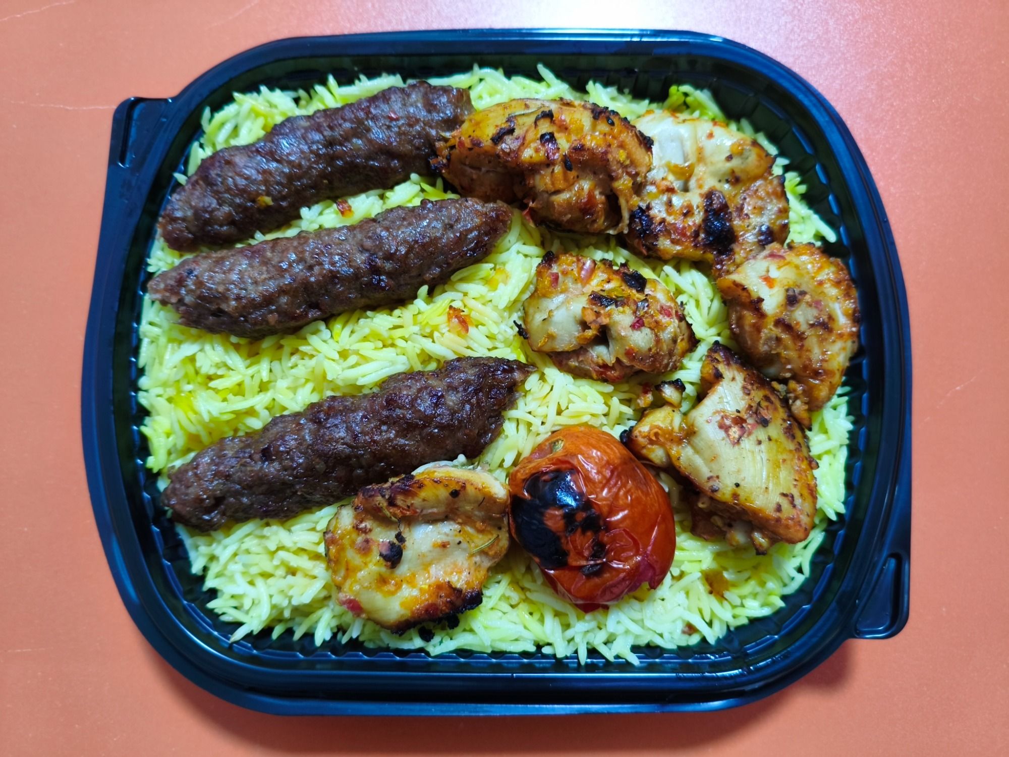 A Quarter Of Shish Tawook With 3 Pieces Of Kofta And Rice