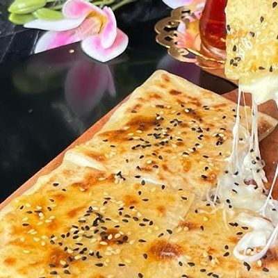 Puck Cheese Muttabaq