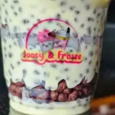 كوب شوكولاتة نوتيلا رازراز