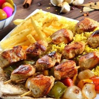 وجبة شيش طاووق وسط