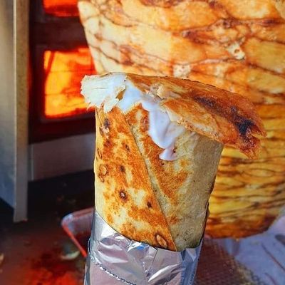 شاورما دجاج مع بطاطس