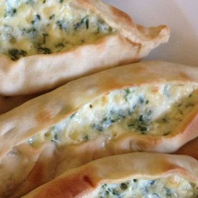 Shamia cheese manouche