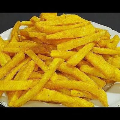 بطاطس مقلية كبيرة