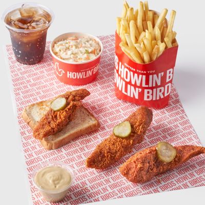 Howlin` Birds photo 5