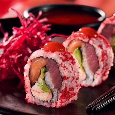 Red Bermuda Roll