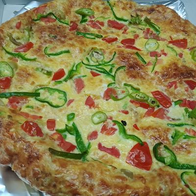 Mix Chicken Oriental pizza
