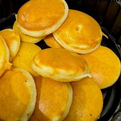 Pancakes with Nutella and Brownies