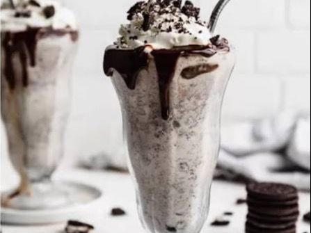 Oreo Milkshake