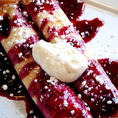 Blueberry Crepe Roll