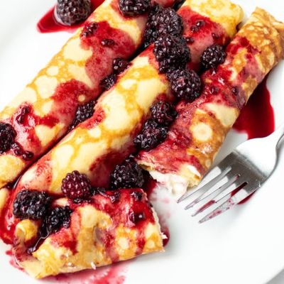 Raspberry Crepe Roll