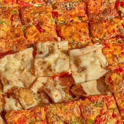 Oriental chicken pizza