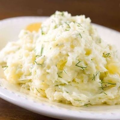 Mashed potato box with egg