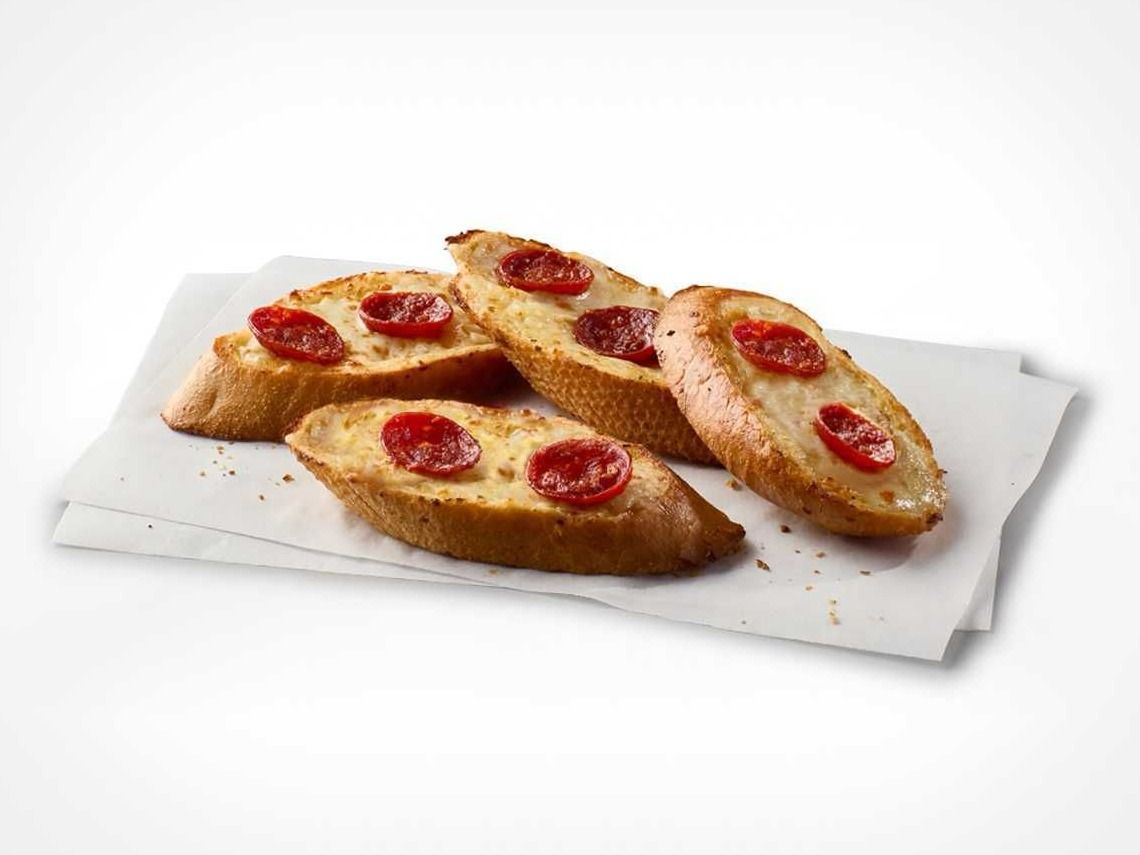 Garlic Bread and Pepperoni