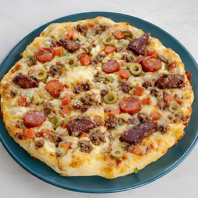 Mix Meat Oriental Pizza