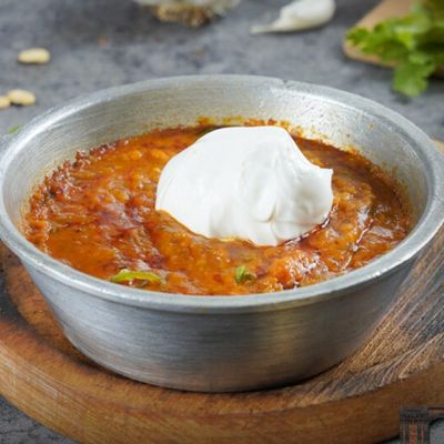 Nafar Foul Qalabah with Cheese