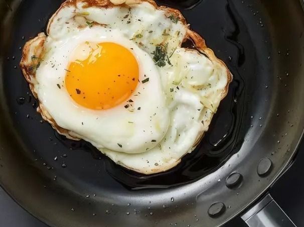 Eggs With Vegetables Box
