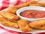 Crispy Mozzarella Sticks