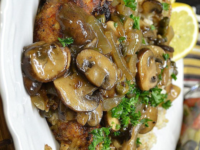 Piccata With Mushroom Platter