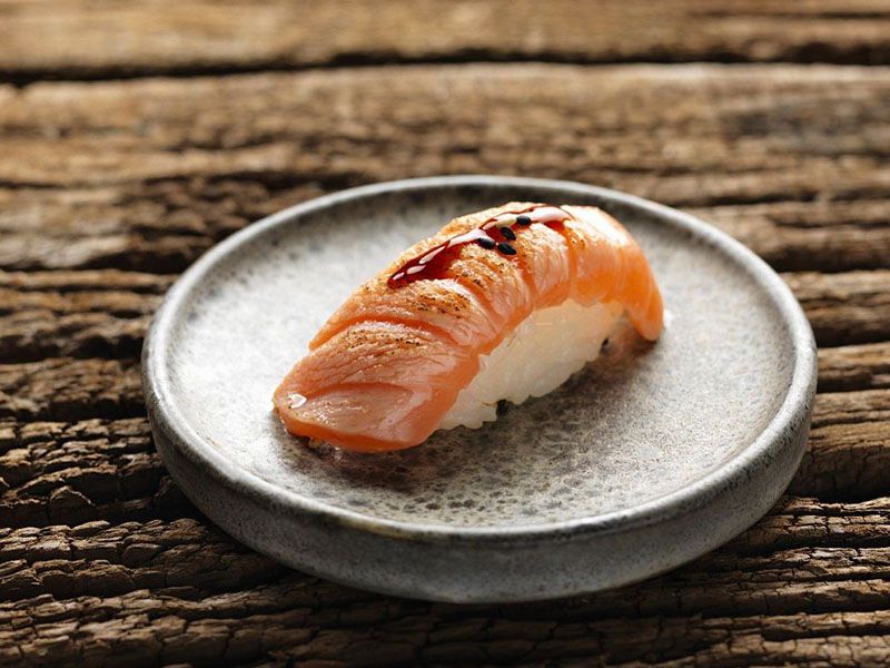 Nigiri Salmon Teriyaki