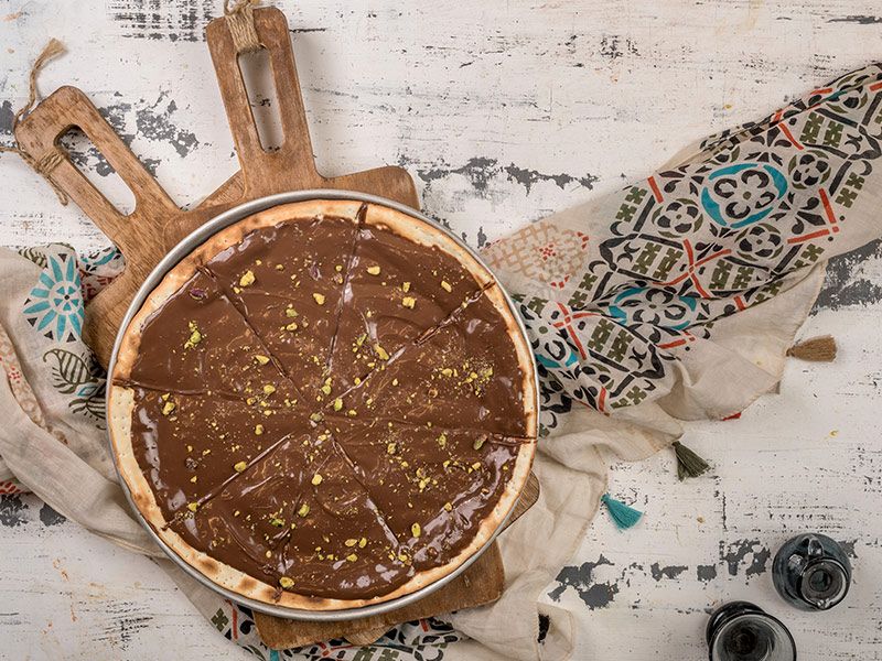 Nutella Chocolate Pizza