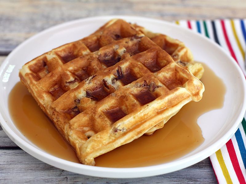Nuts Cinnamon Waffle