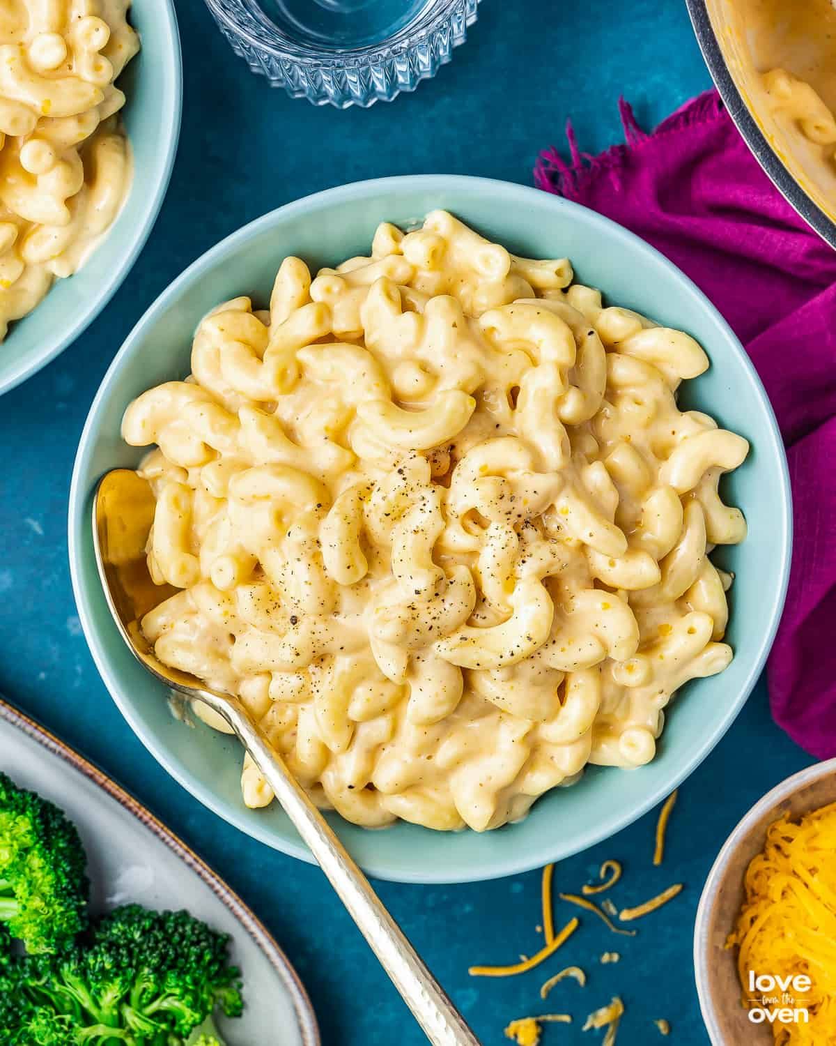 Macaroni with cheese sauce