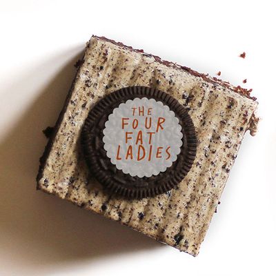 Oreo With Chocolate Cake - 7x7 Cm