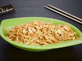 Pad Thai Noodles With Chicken