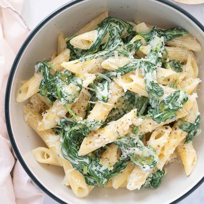 Spinach Pasta With Salmon