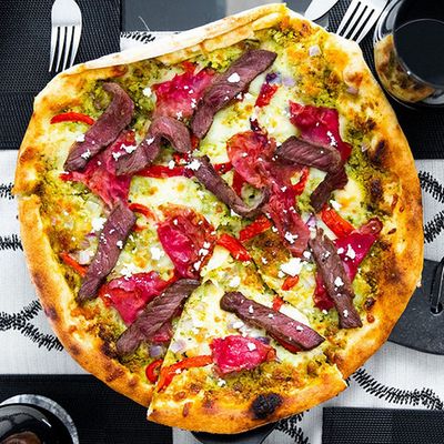 Pastrami Oriental Pizza