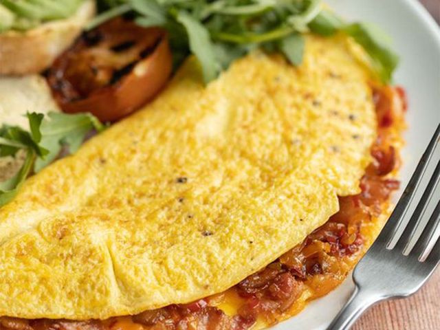 Bastrami Omlette