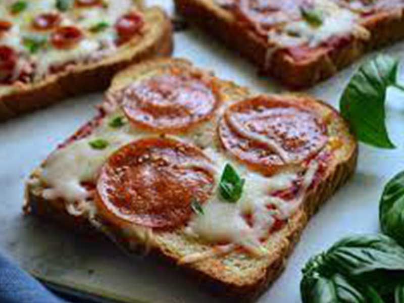 Pepperoni Toast Sandwiche