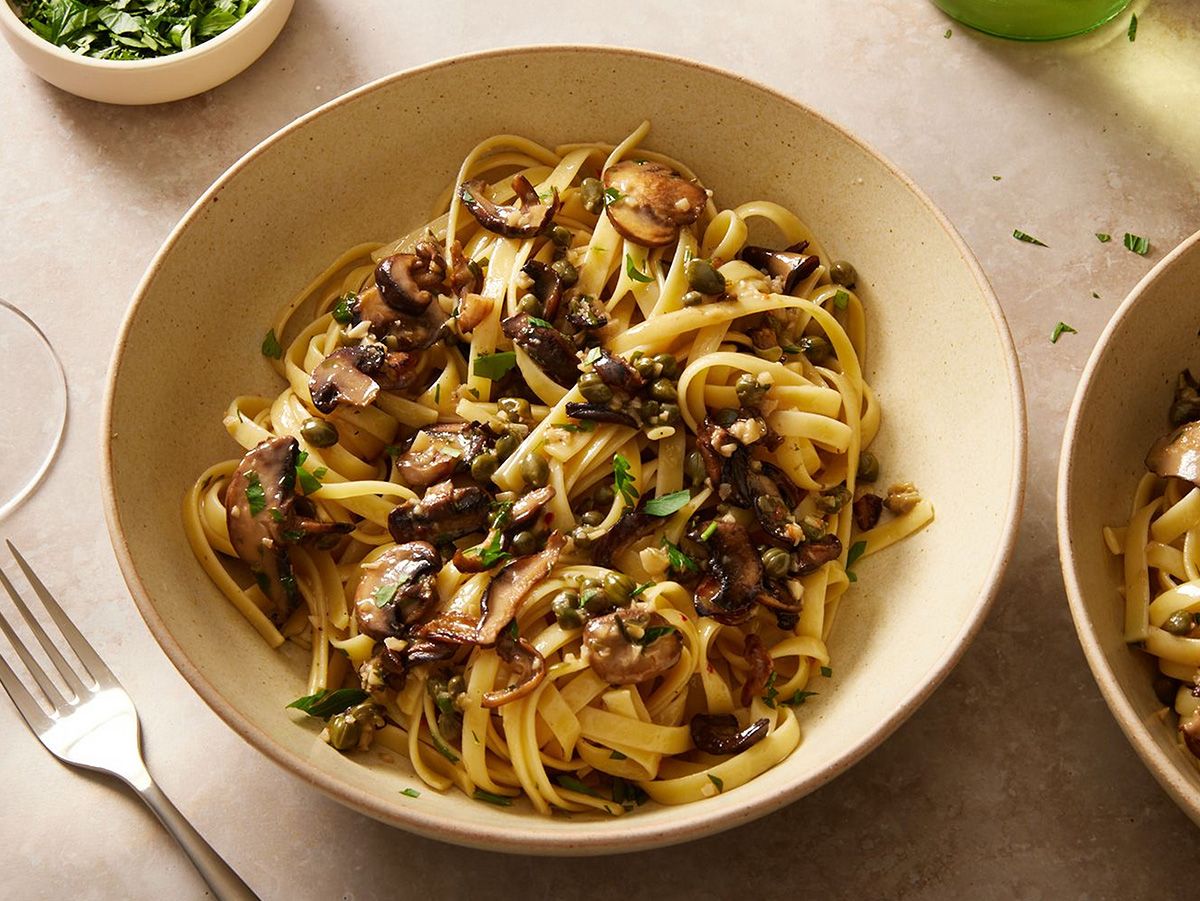 piccata mushroom with pasta
