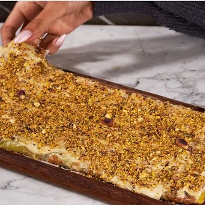 Pistachio Puff Feteer