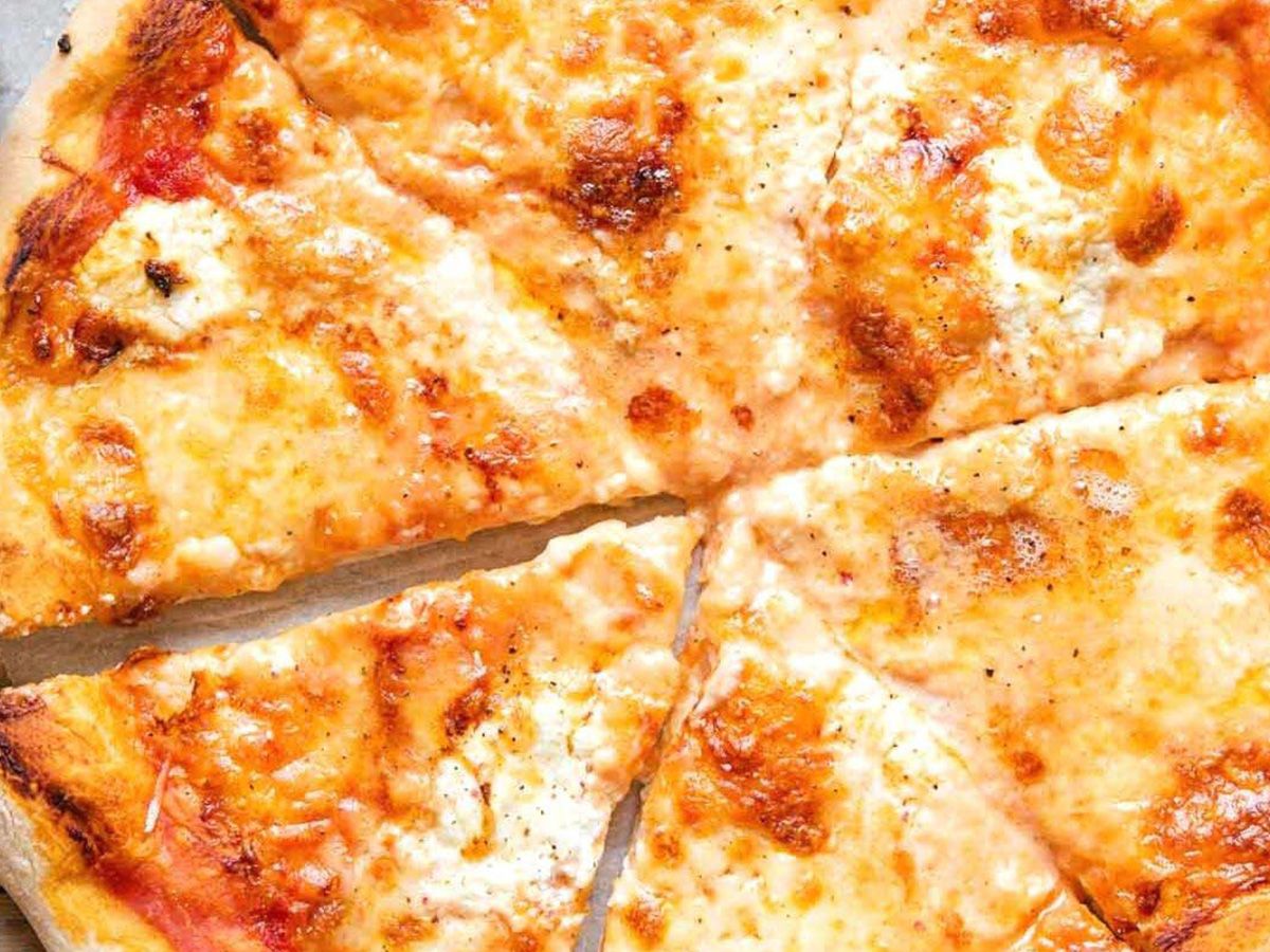 Pizza Four Cheese