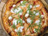 Al Salmone E Rucola Pizza