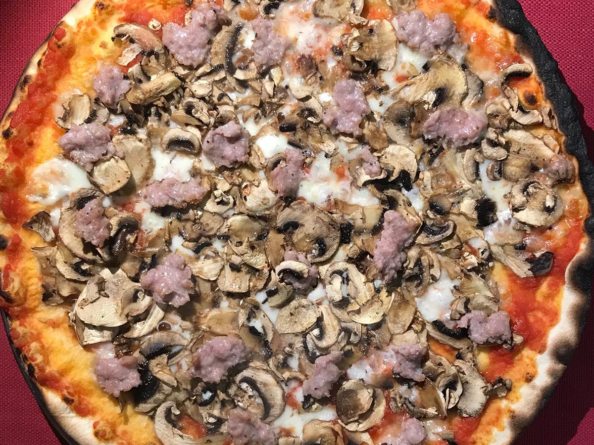 Pizza Funghi