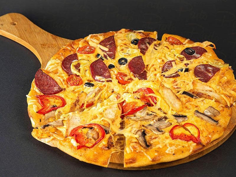 Pollo Bianco Pizza