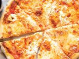Quattro Formaggi Pizza