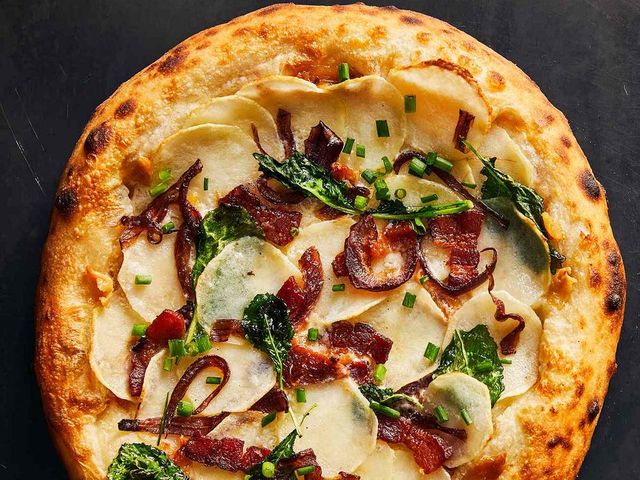 Red Tomado White Pizza Offer