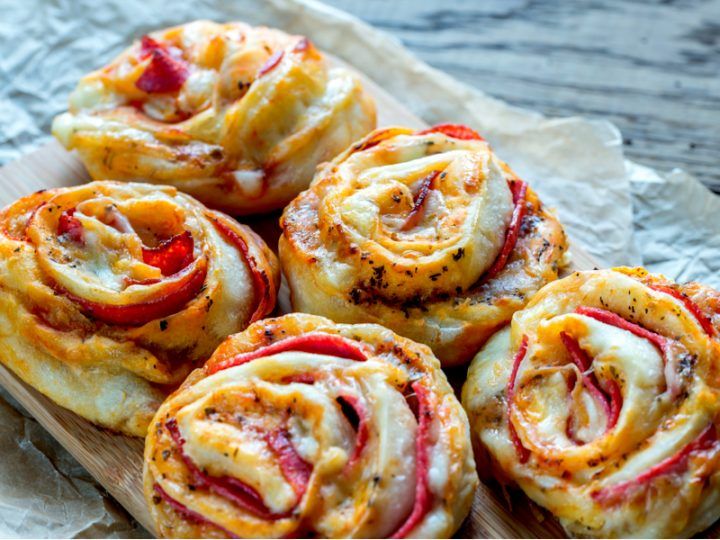 chicken mozzarella pizza roll