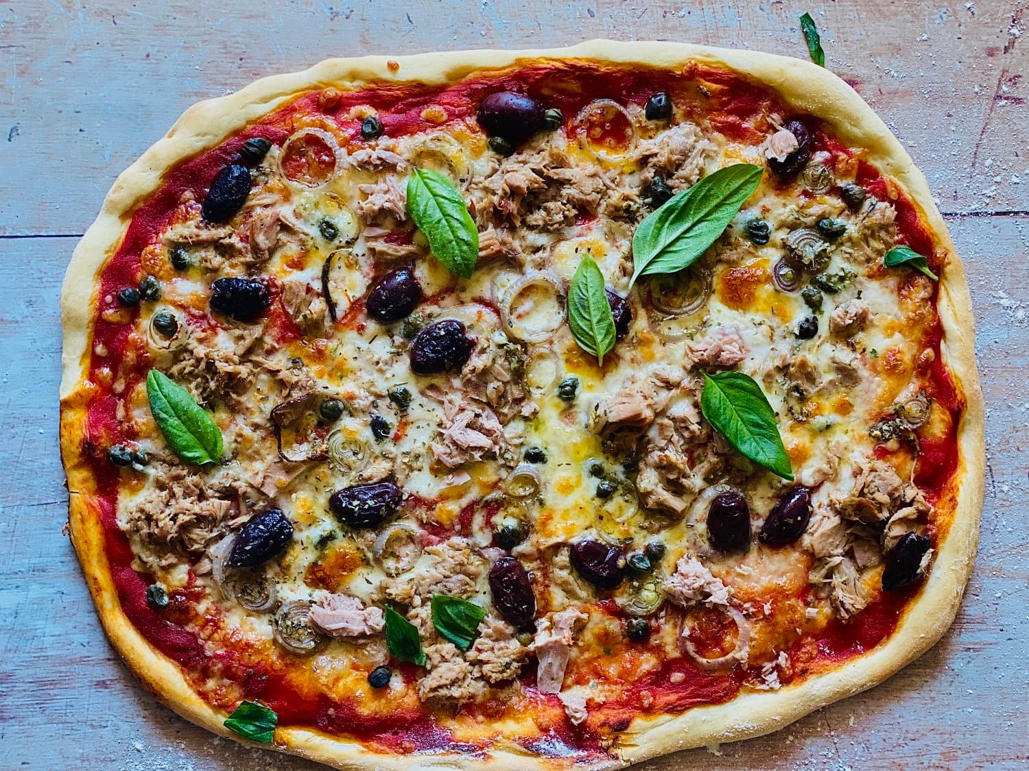 Tuna Pizza