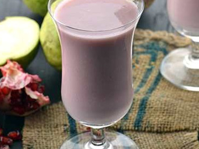 Pomegranate With Guava Cocktail