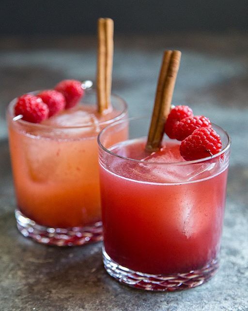 Apple With Berries Cider
