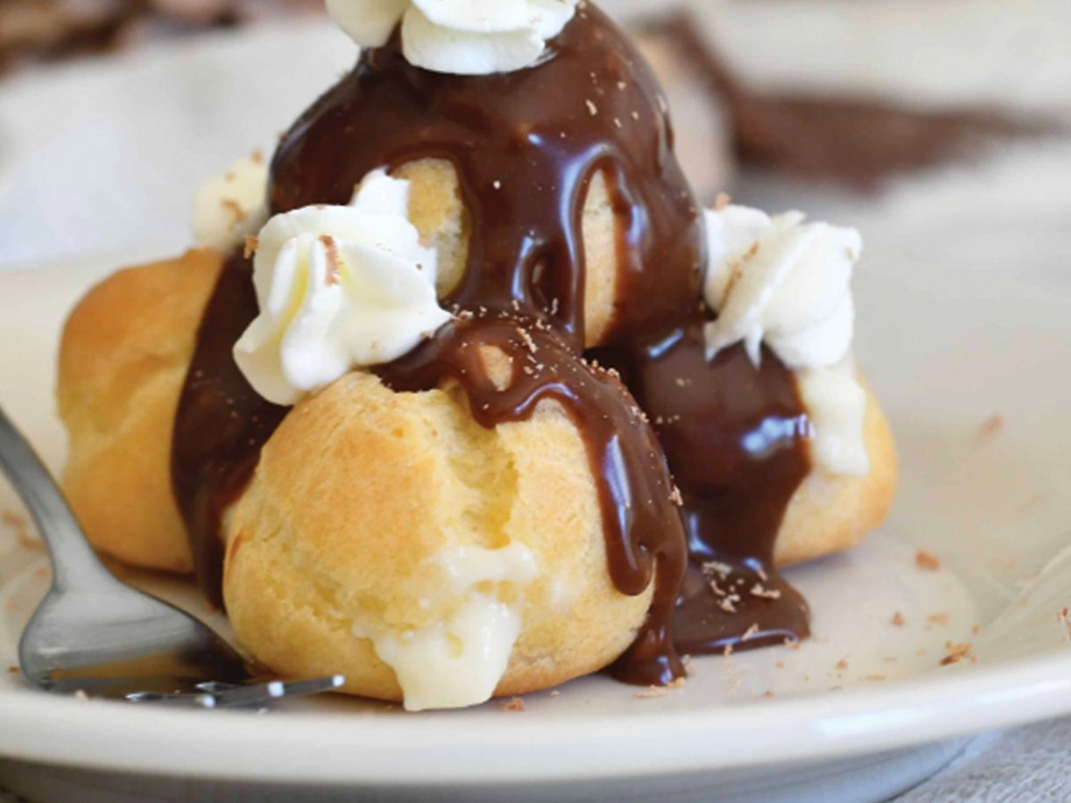 Profiteroles